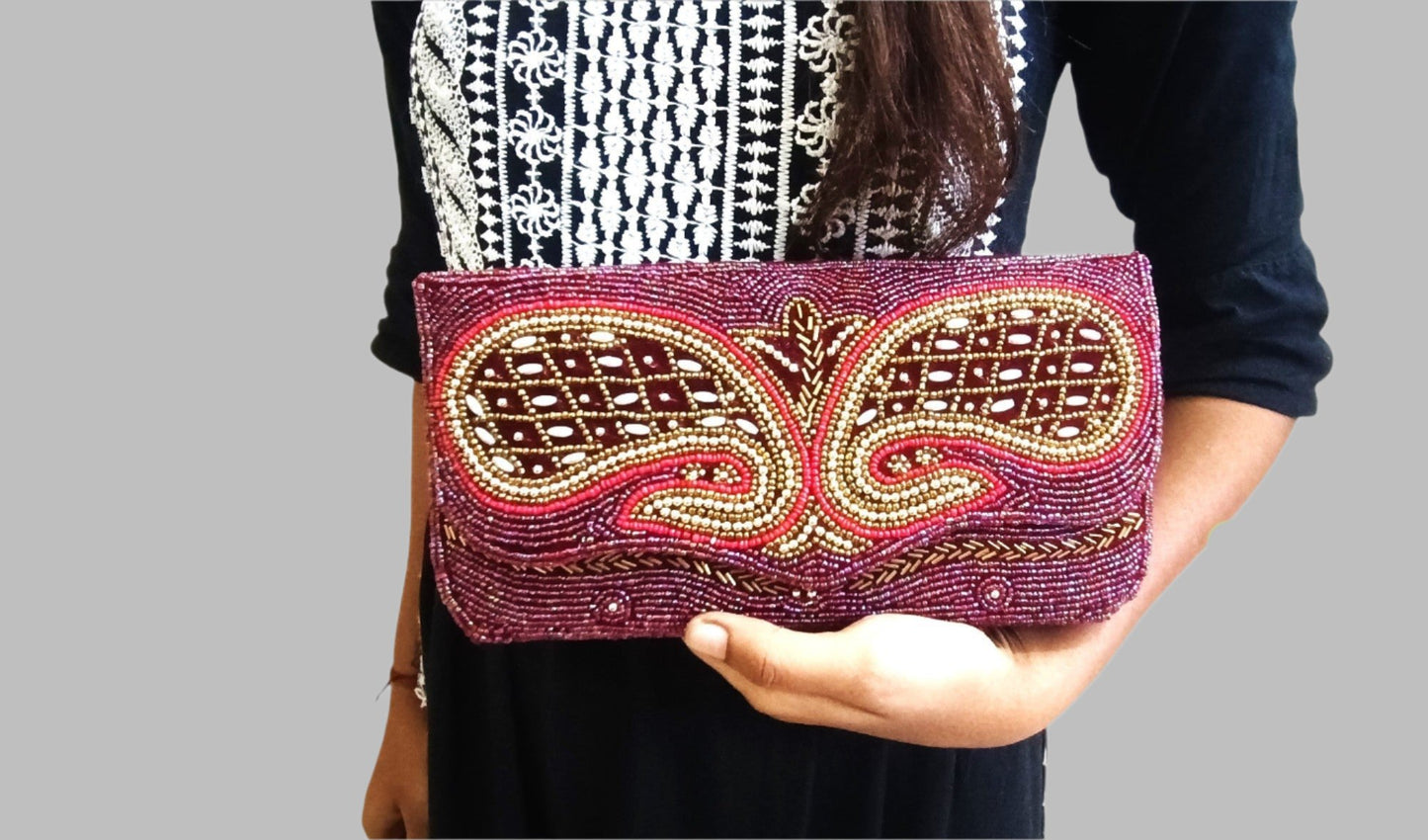 Embroided Stylish Fancy Women's Stones Evening Gold Chain Strap Party Clutch Wedding Bag Wallet